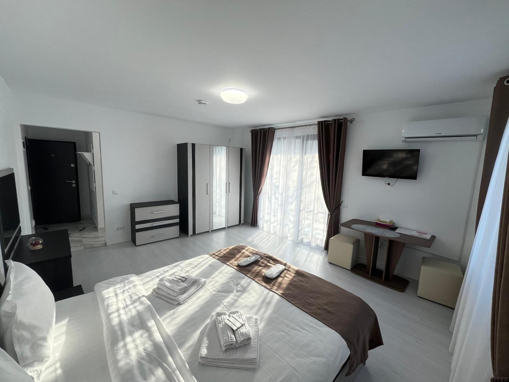 Hotel Palas Grand View Iasi Exterior foto
